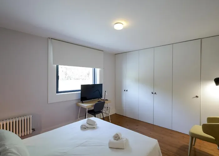 Douro Destilaria By Porto Hosts *