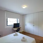 Douro Destilaria By Porto Hosts *