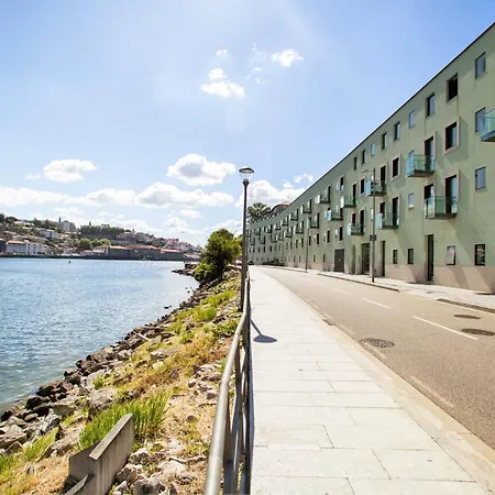 Douro Triplex - Destilaria By Porto Hosts