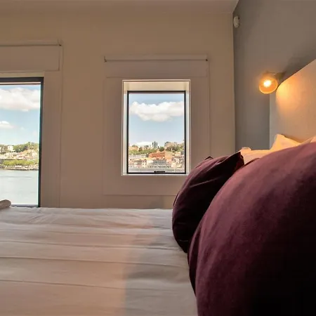 Douro Destilaria By Porto Hosts Daire *