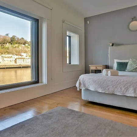 Douro Destilaria By Porto Hosts Daire *