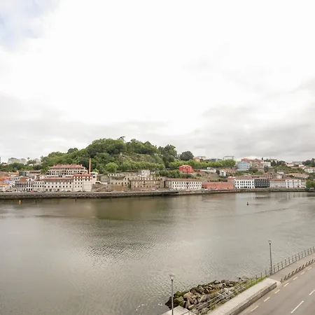 Douro Destilaria By Porto Hosts *
